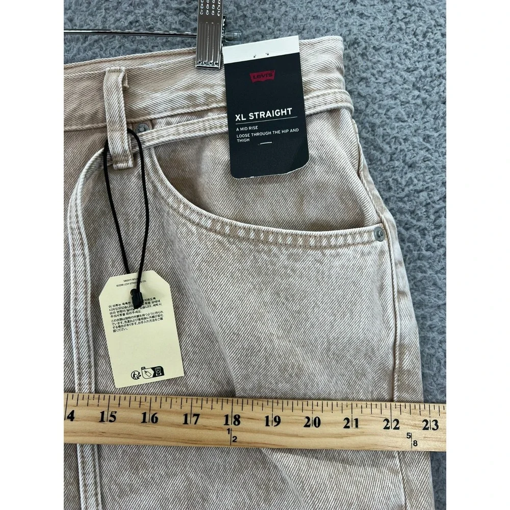 Levis Premium Jeans XL Straight Denim Jeans Women 32 (Fit 36x29..5) Loose NWT‎